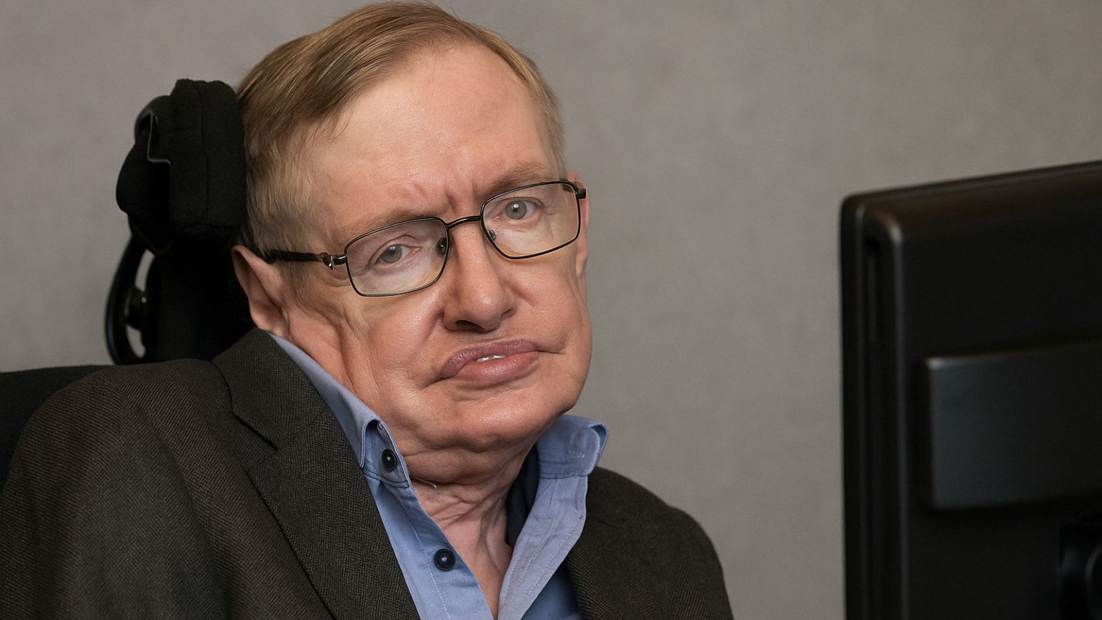 imagem de stephen hawking