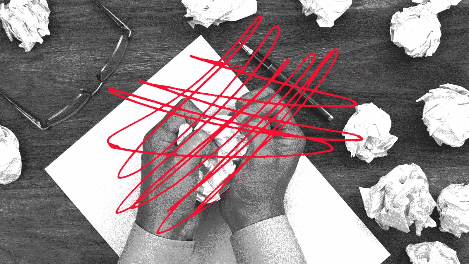 Imagem com mãos de trabalhador amassando várias bolinhas de papel, expressando desconforto