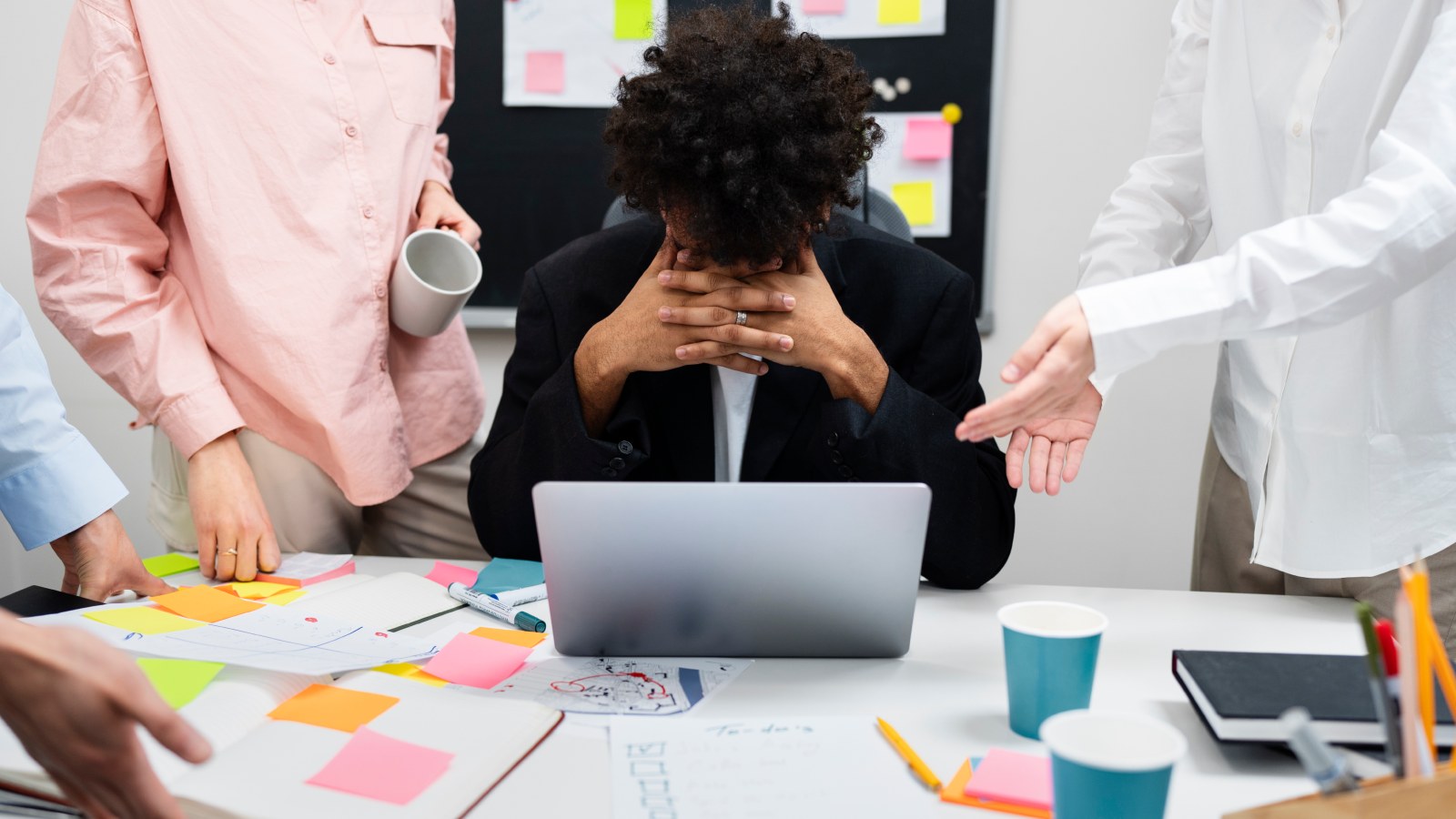 Liderança pode ser o motivo de reuniões silenciosas