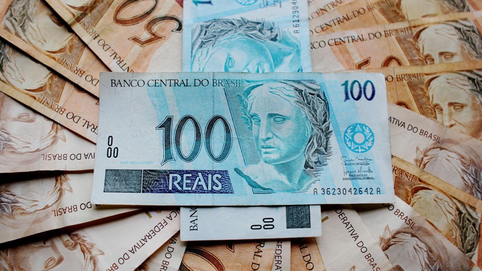 Dinheiro real