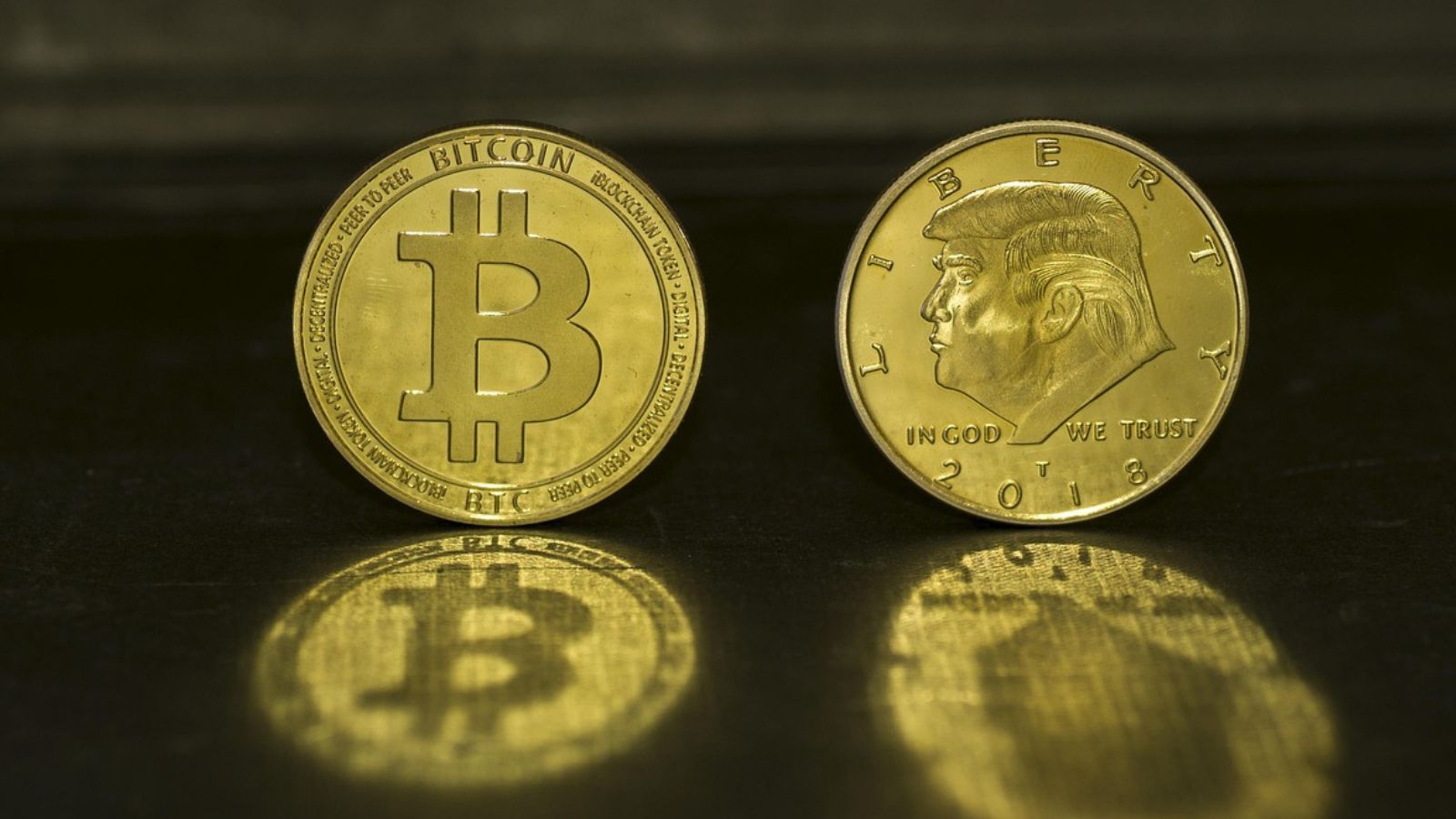 Moeda com face de Donald Trump