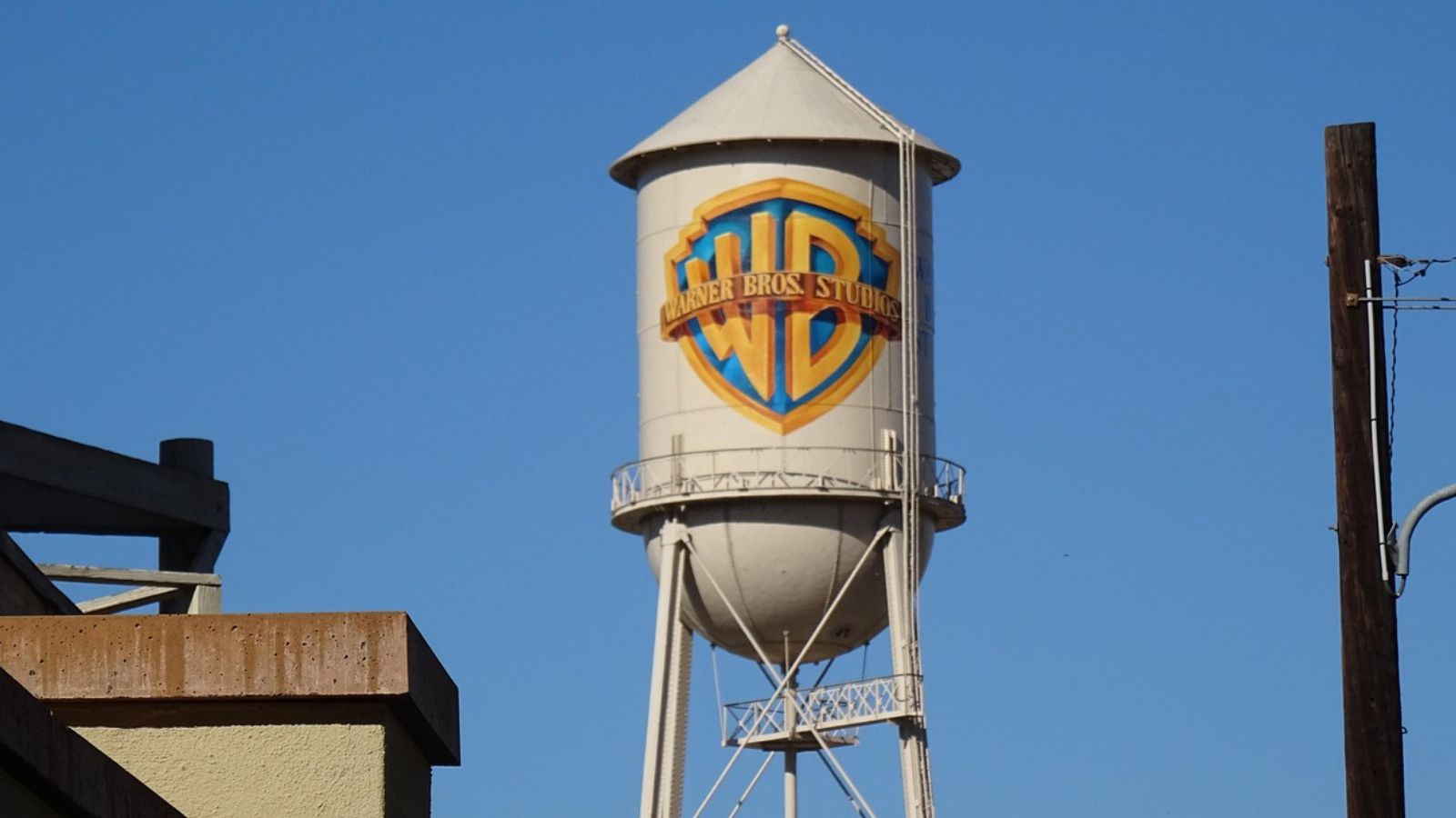 Caixa d'agua da Warner Bros